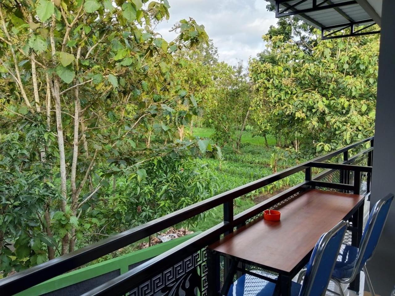 Wisma Hn Selang Bagian luar foto