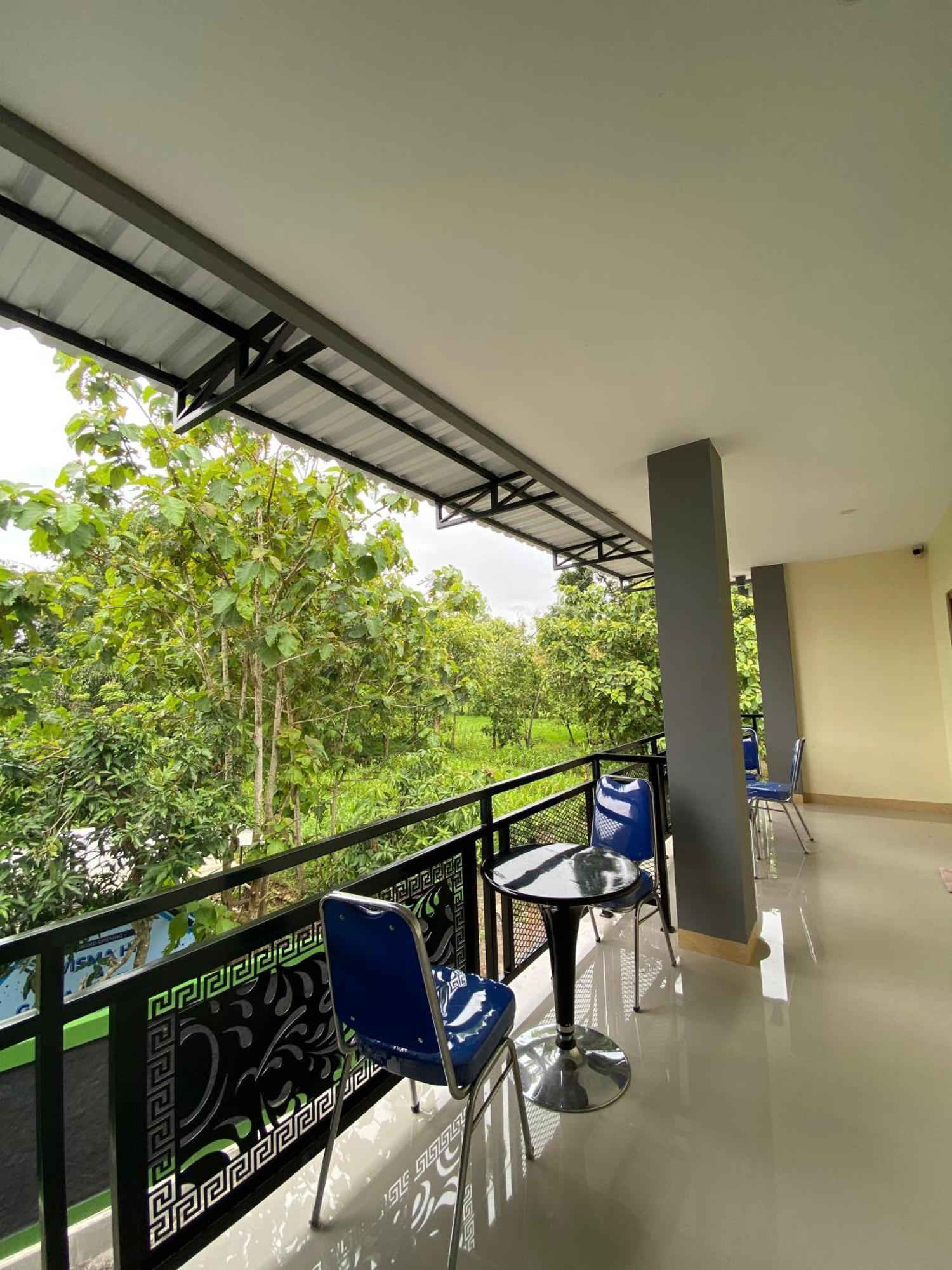 Wisma Hn Selang Bagian luar foto